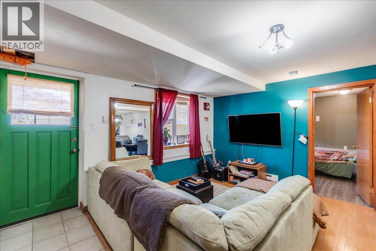 210 PARK STREET - 27