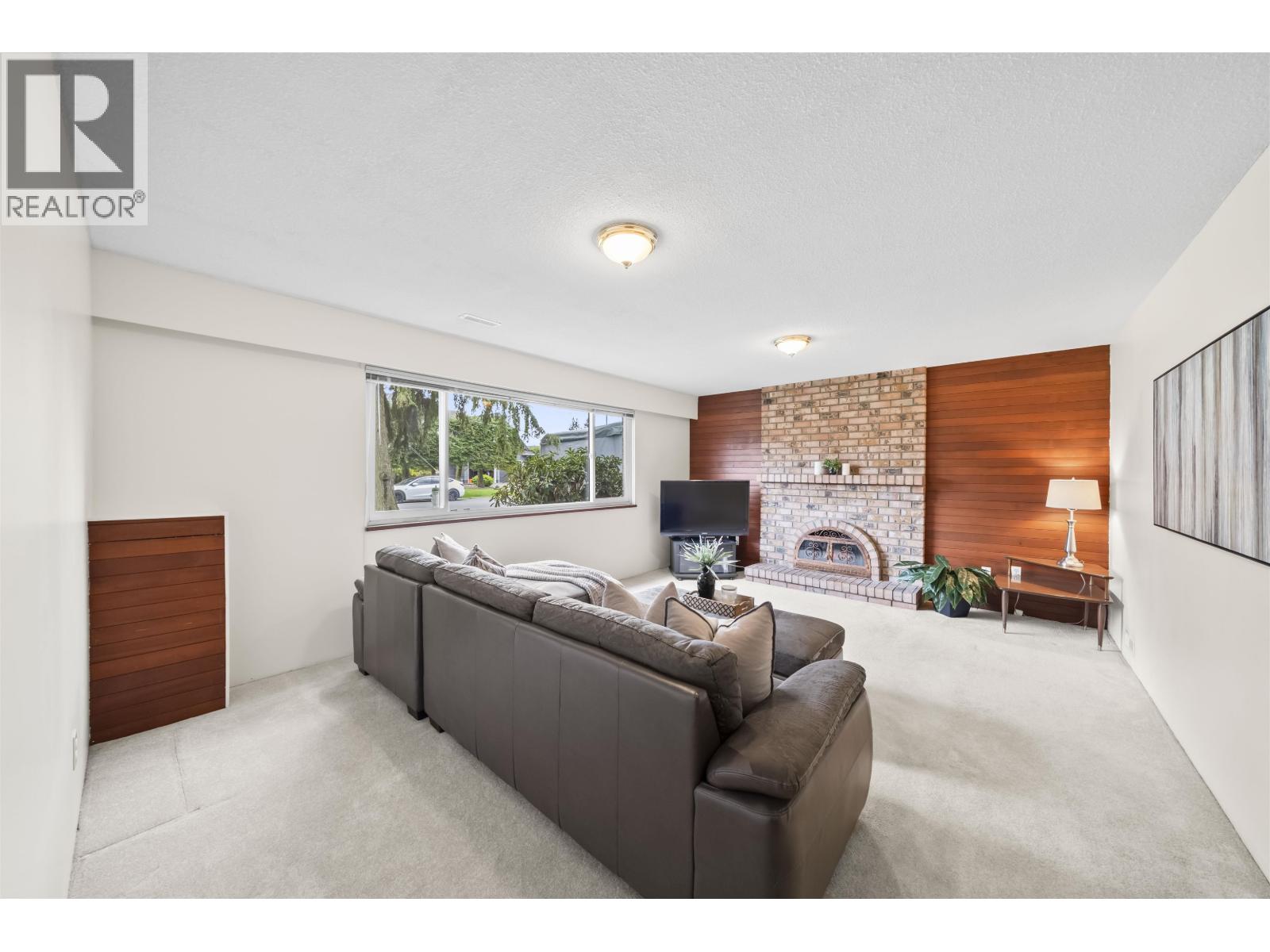 5251 CHAMBERLAYNE Avenue, Delta