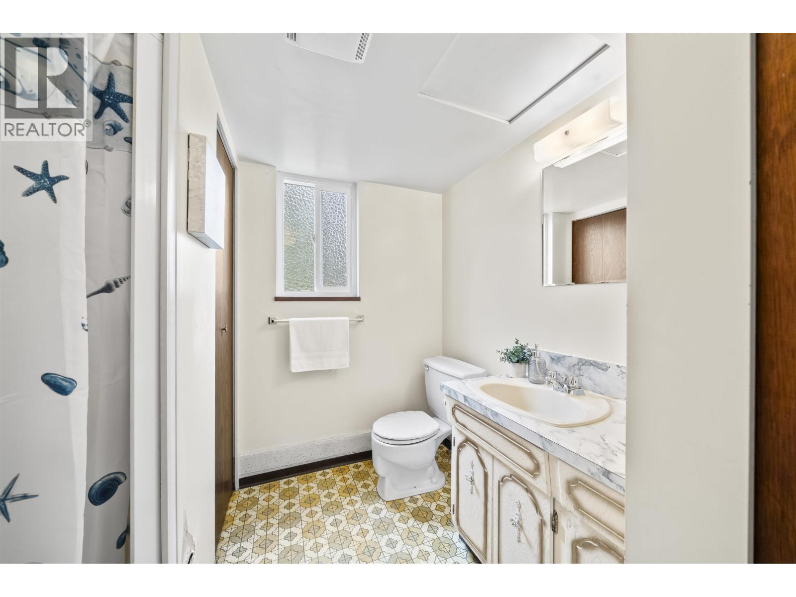 5251 CHAMBERLAYNE Avenue, Delta