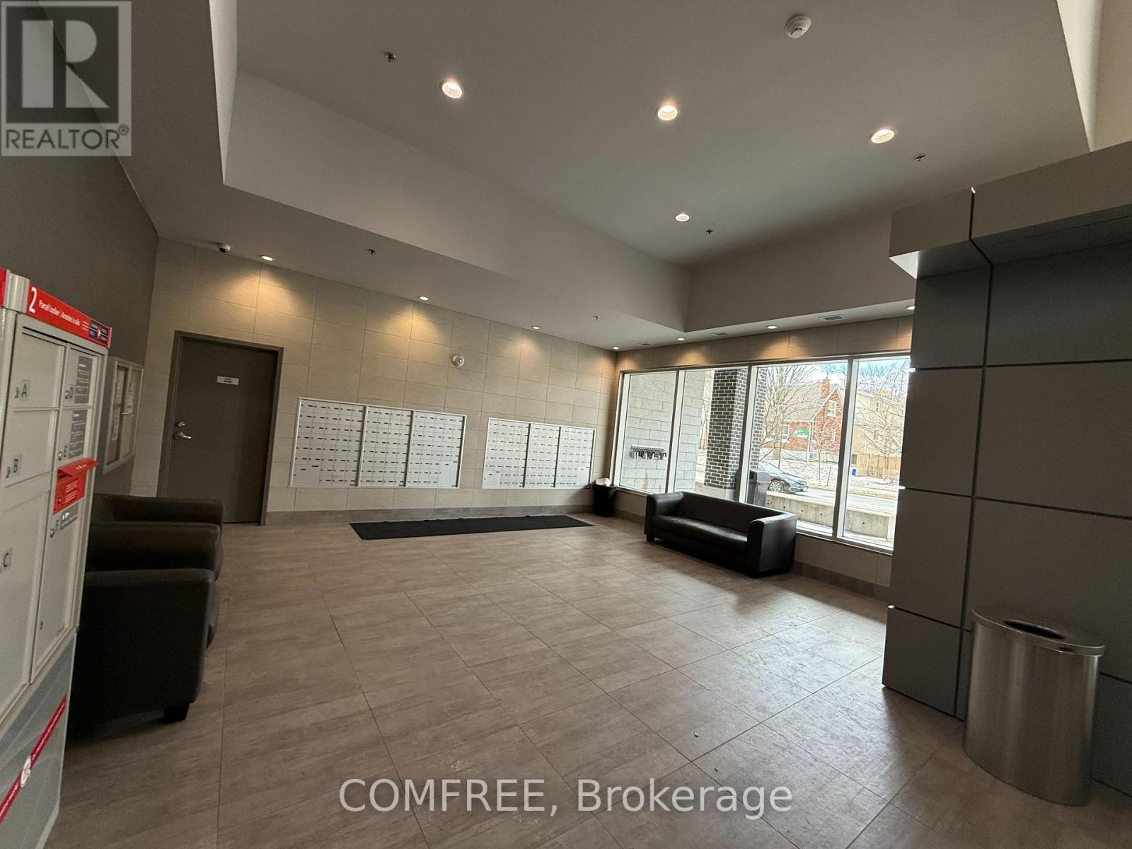 #2 318 SPRUCE STREET - 2