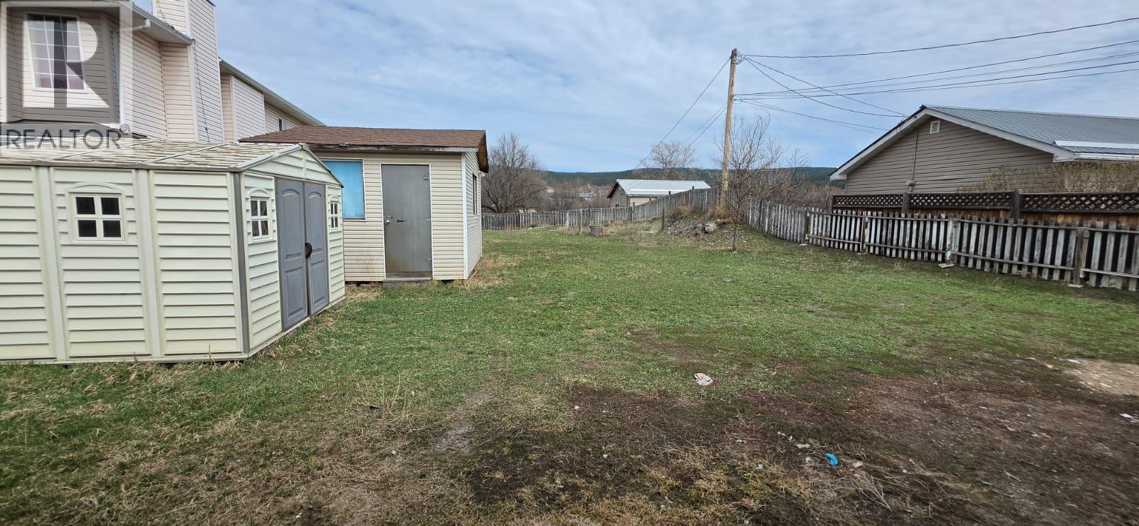 3024 EDWARDS DRIVE - 33