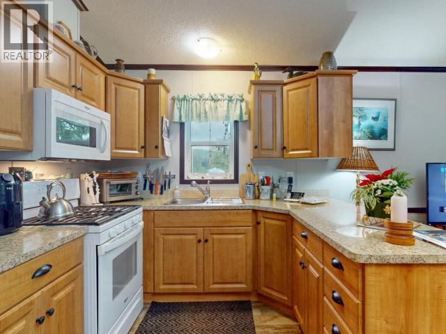 125-8430 SPRINGBROOK ROAD - 23