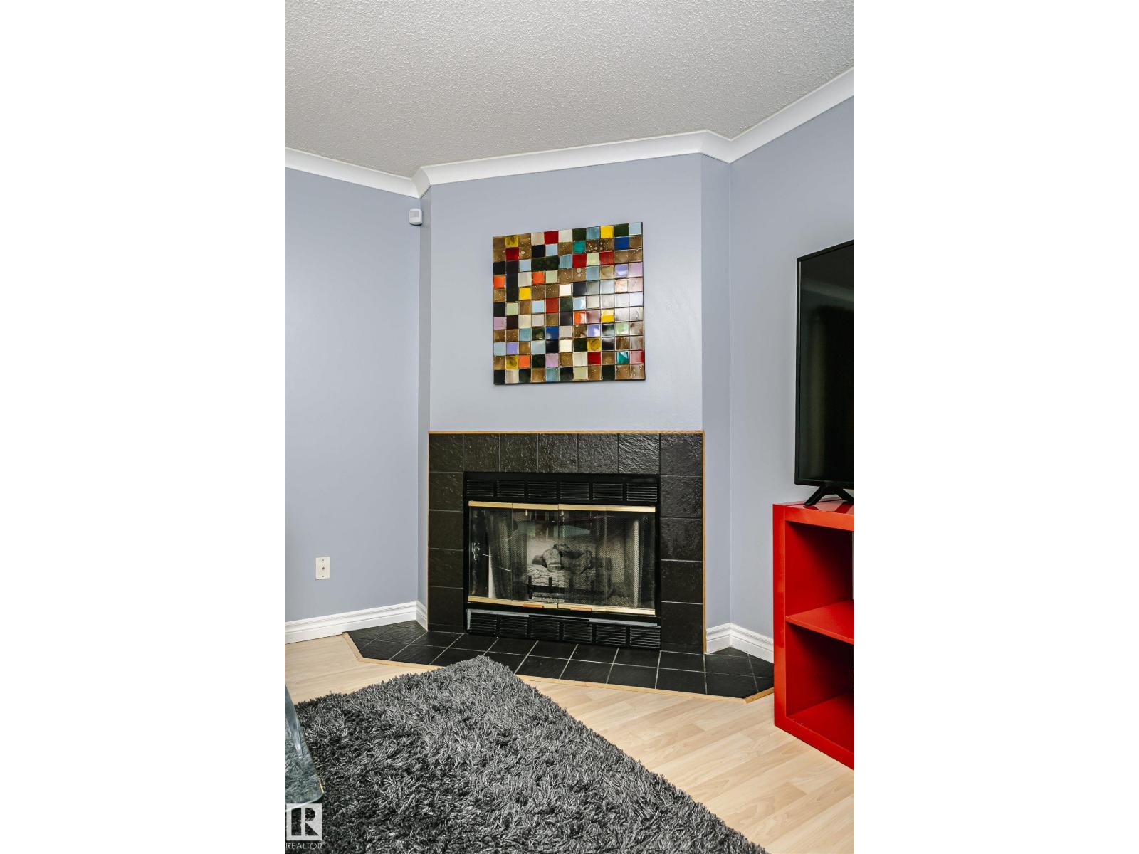 #11 9520 174 ST NW - 10