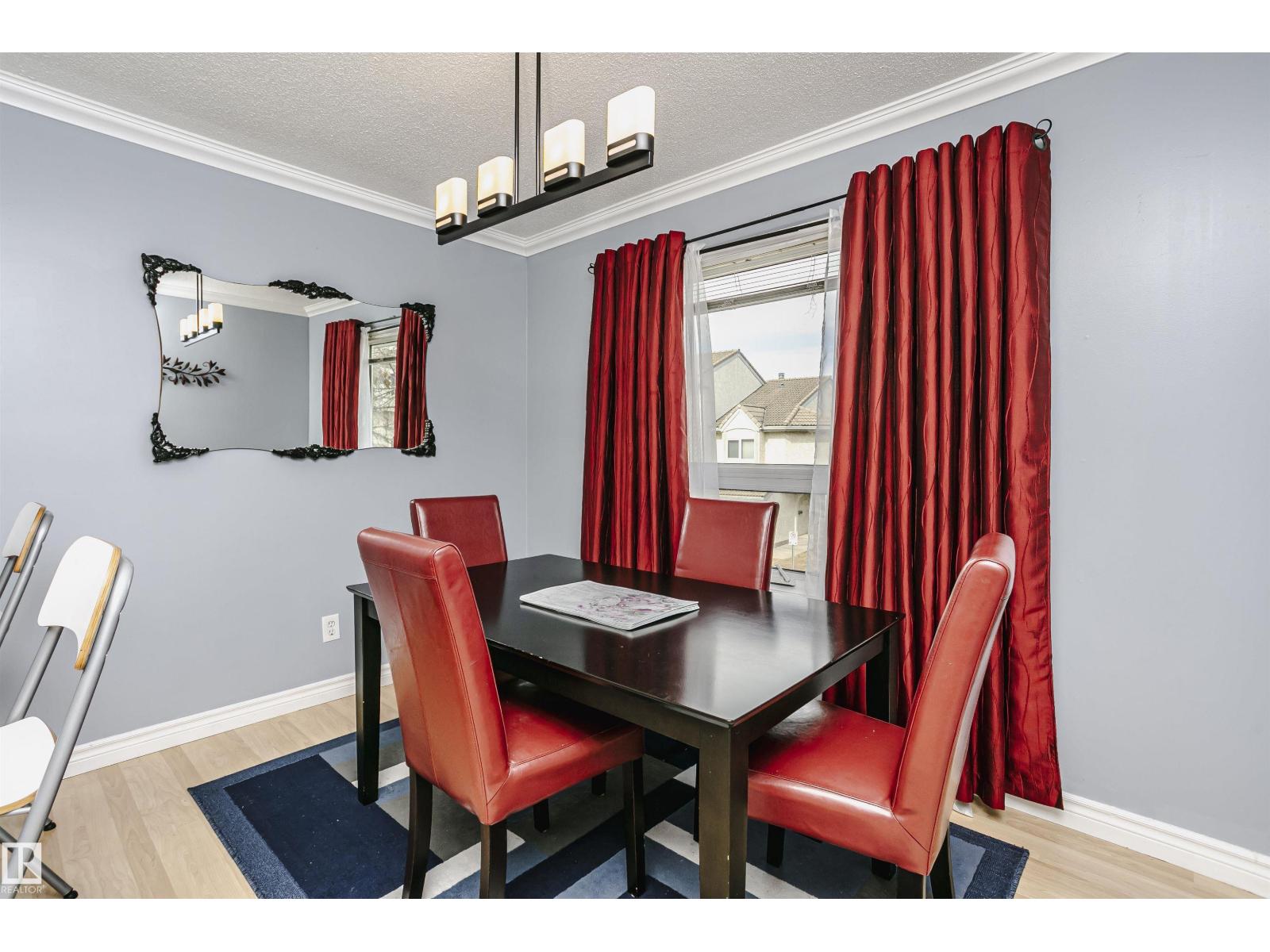 #11 9520 174 ST NW - 19