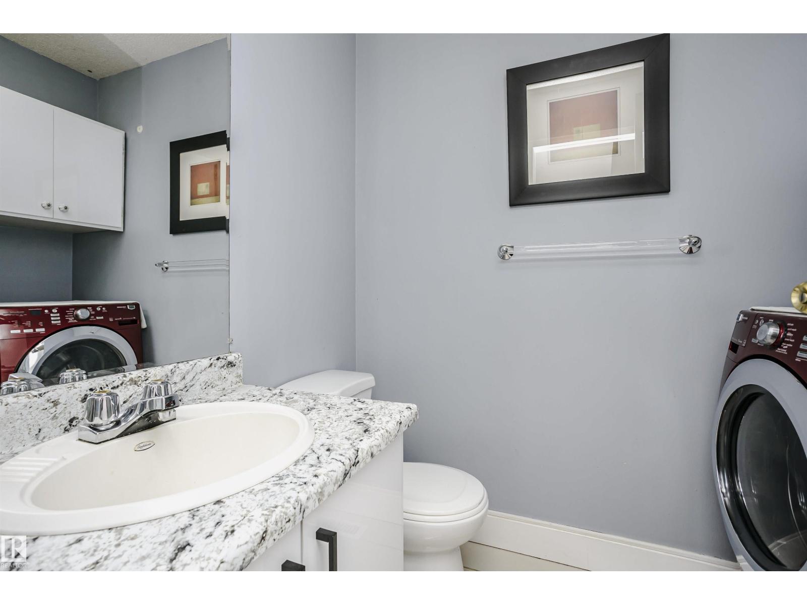 #11 9520 174 ST NW - 23