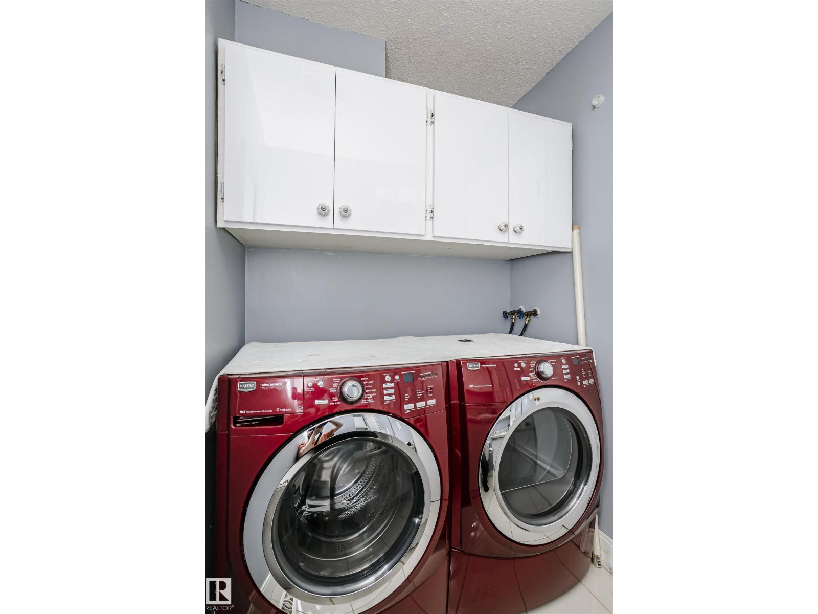 #11 9520 174 ST NW - 25