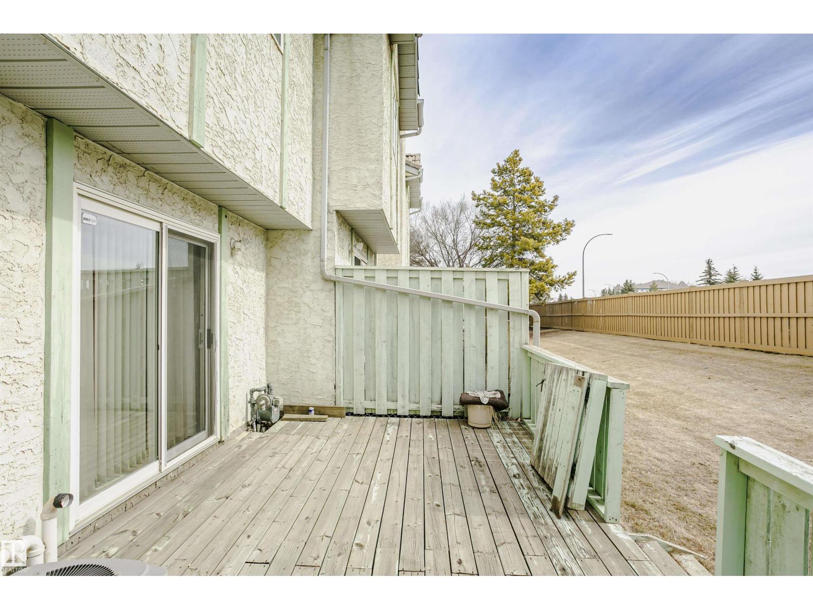 #11 9520 174 ST NW - 42