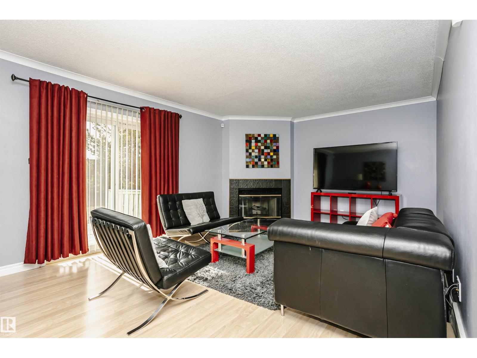 #11 9520 174 ST NW - 6