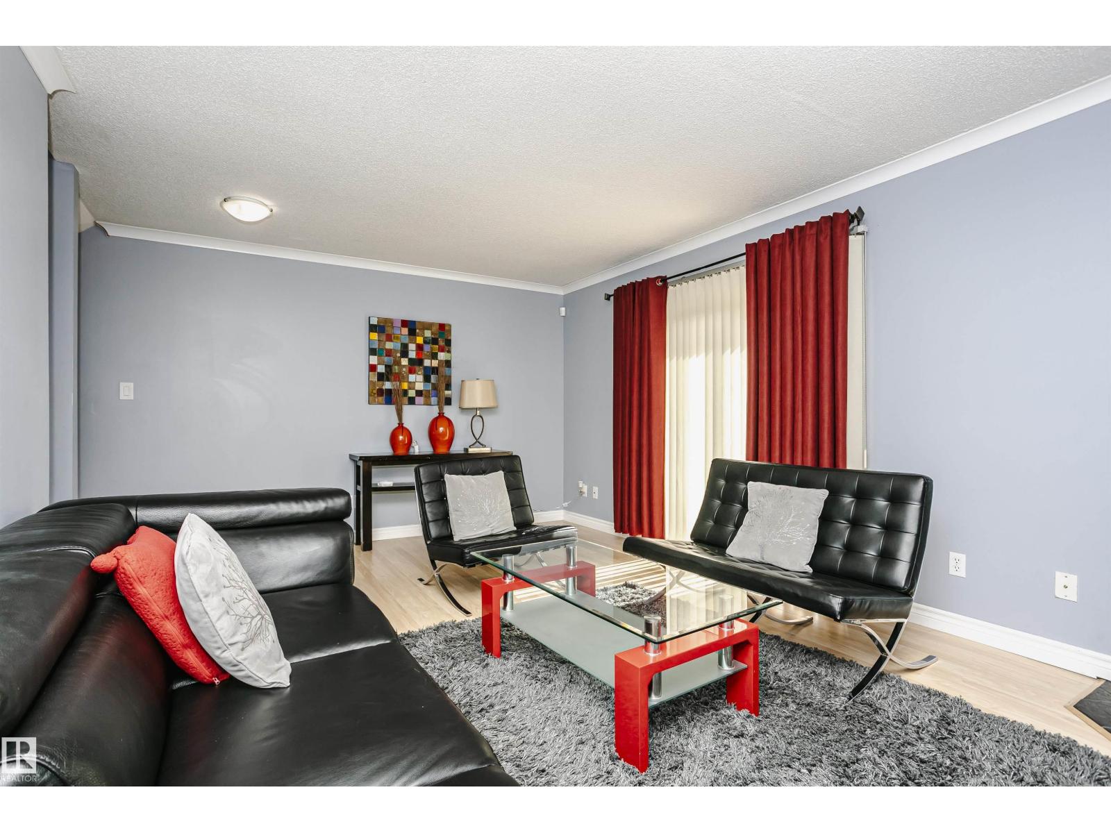 #11 9520 174 ST NW - 7