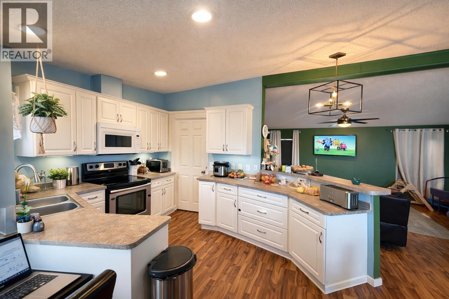 375 W 3RD STREET - 9