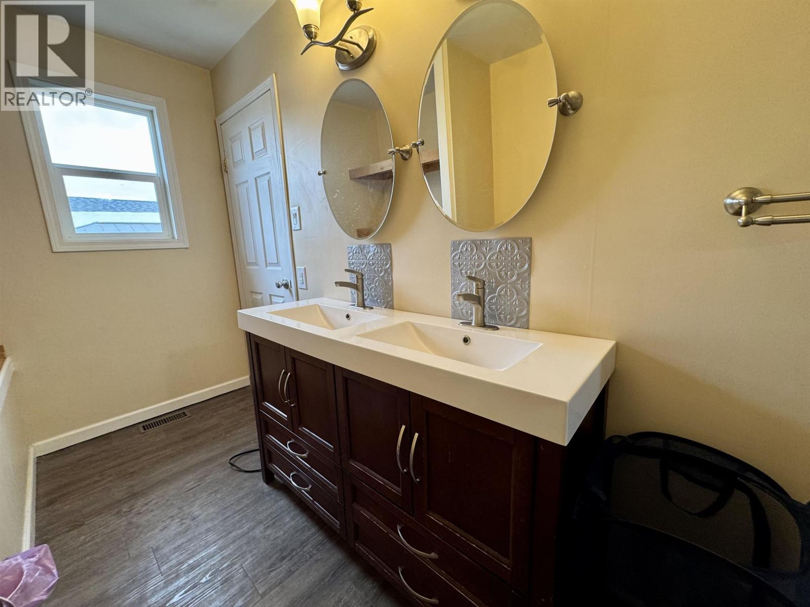 257 CENTENNIAL DRIVE - 13