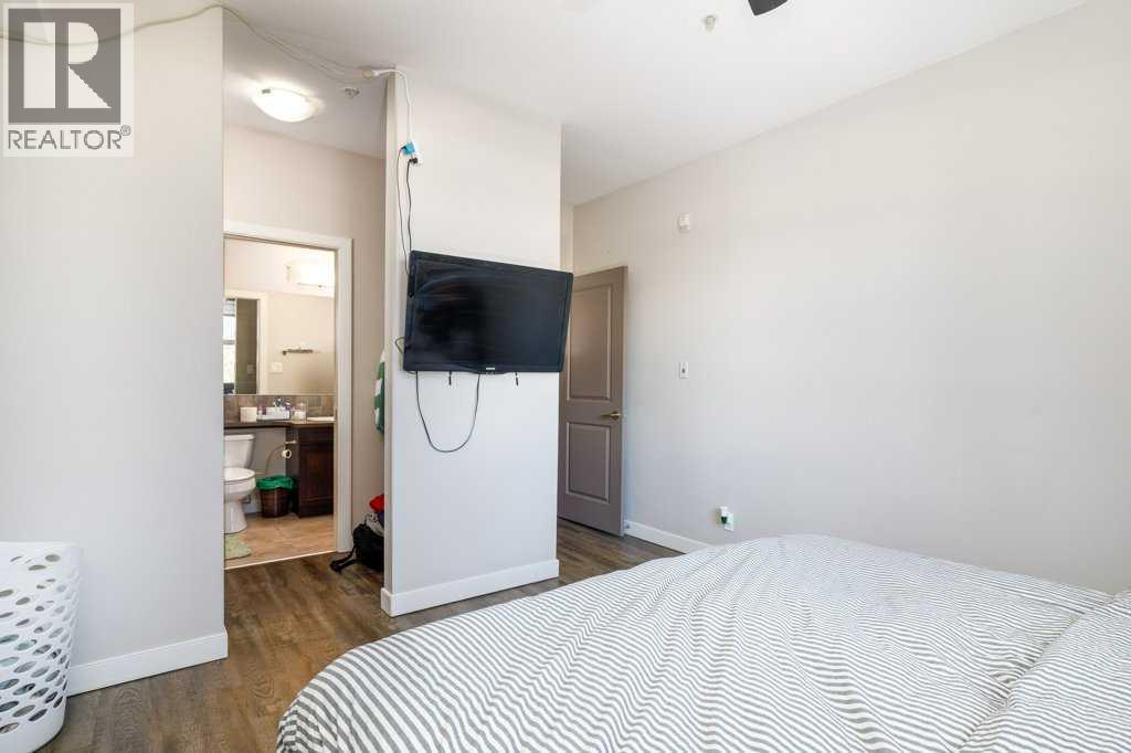 114, 100 Lakeway Boulevard — photo 16