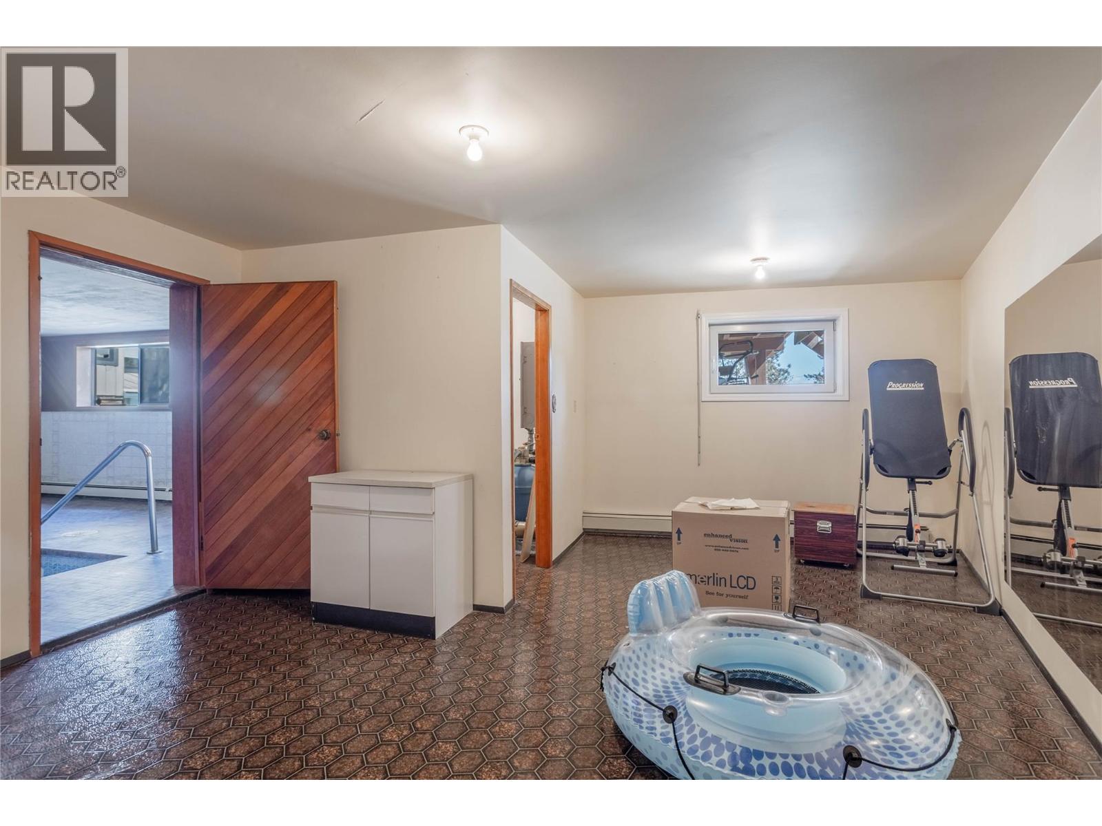  3915 Trepanier Heights Avenue, Peachland