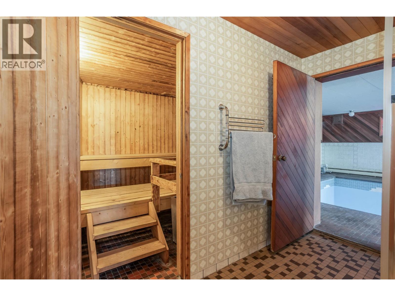  3915 Trepanier Heights Avenue, Peachland