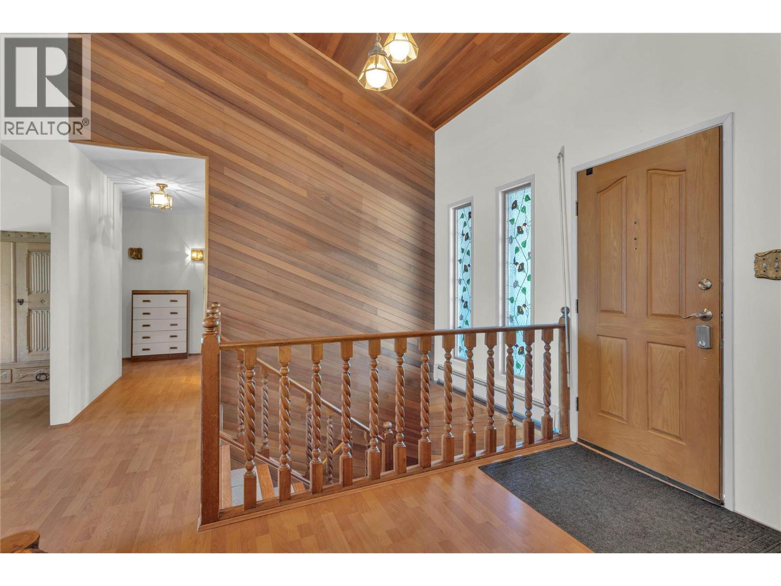  3915 Trepanier Heights Avenue, Peachland