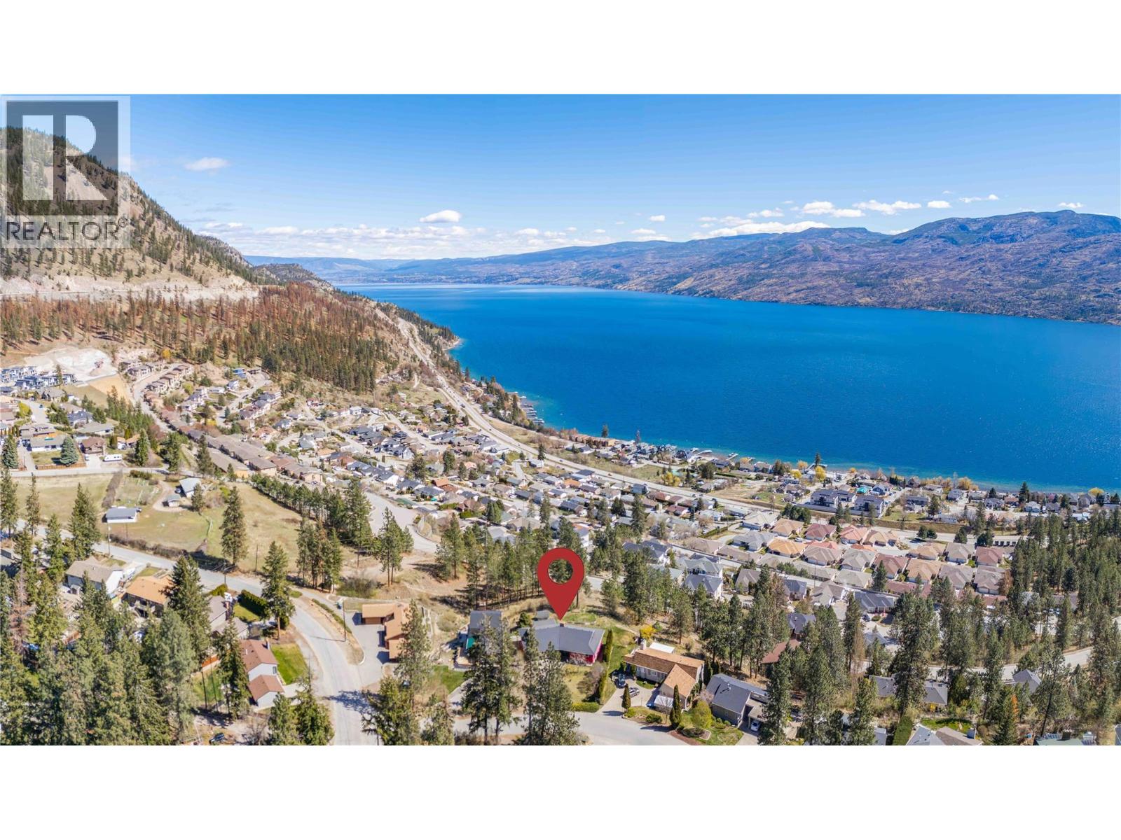  3915 Trepanier Heights Avenue, Peachland