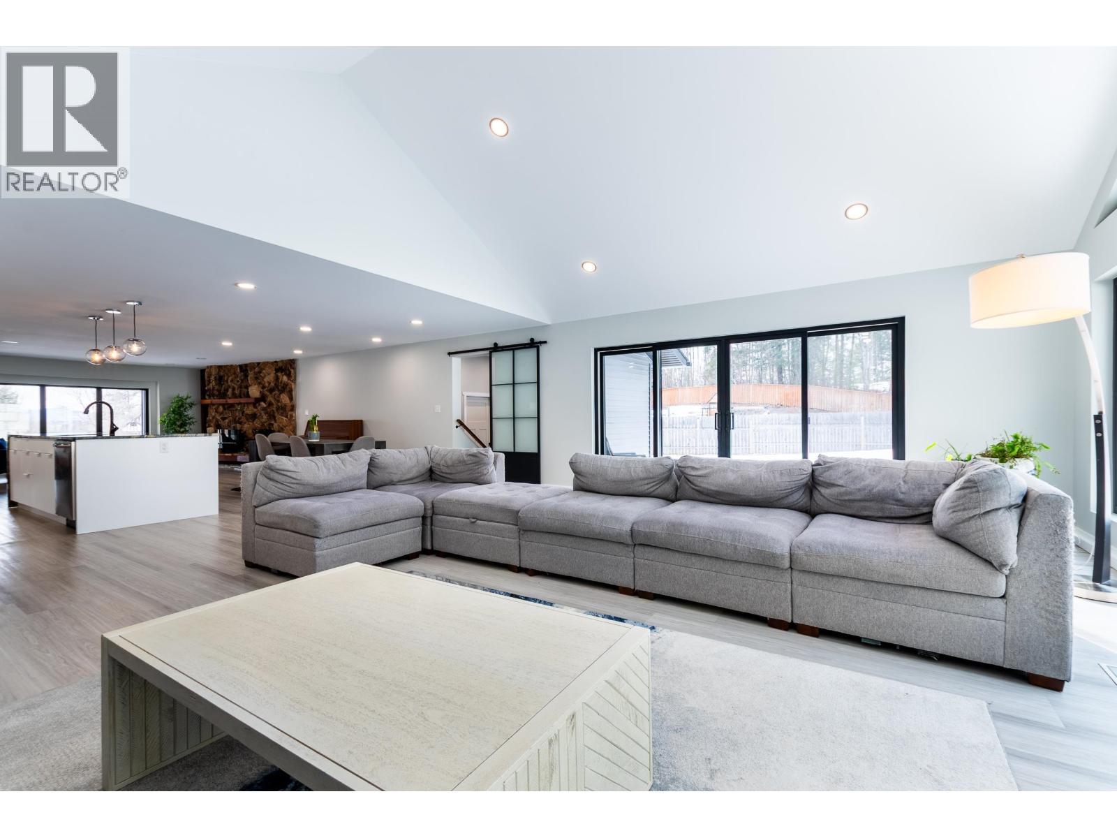 7830 ST. THOMAS PLACE - 10