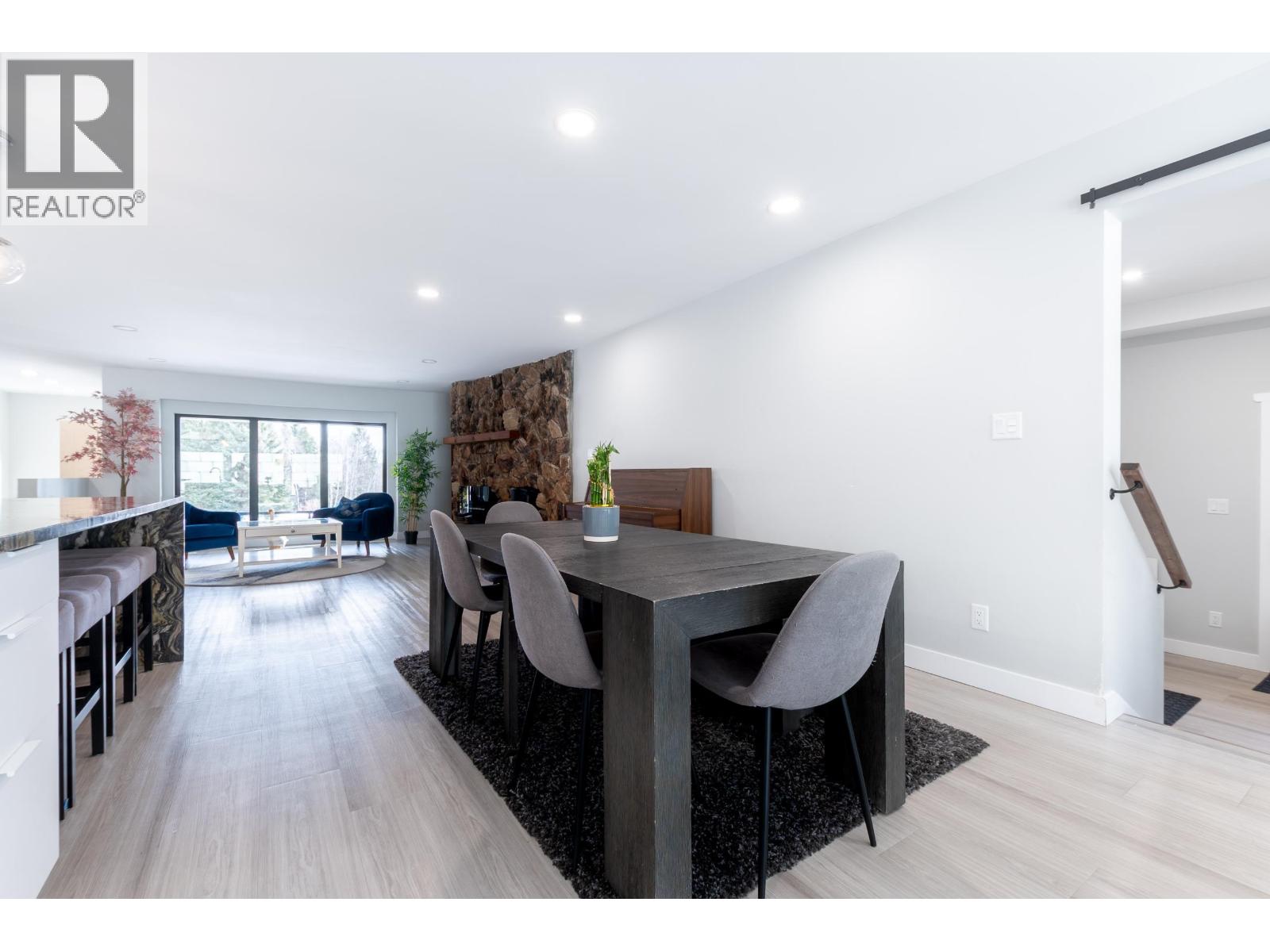 7830 ST. THOMAS PLACE - 17