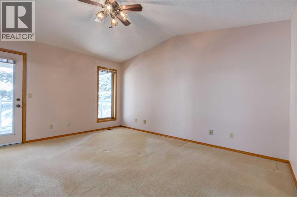 Single Family House Bungalow for Sale in  Hawkview Manor Circle NW Hawkwood Calgary 