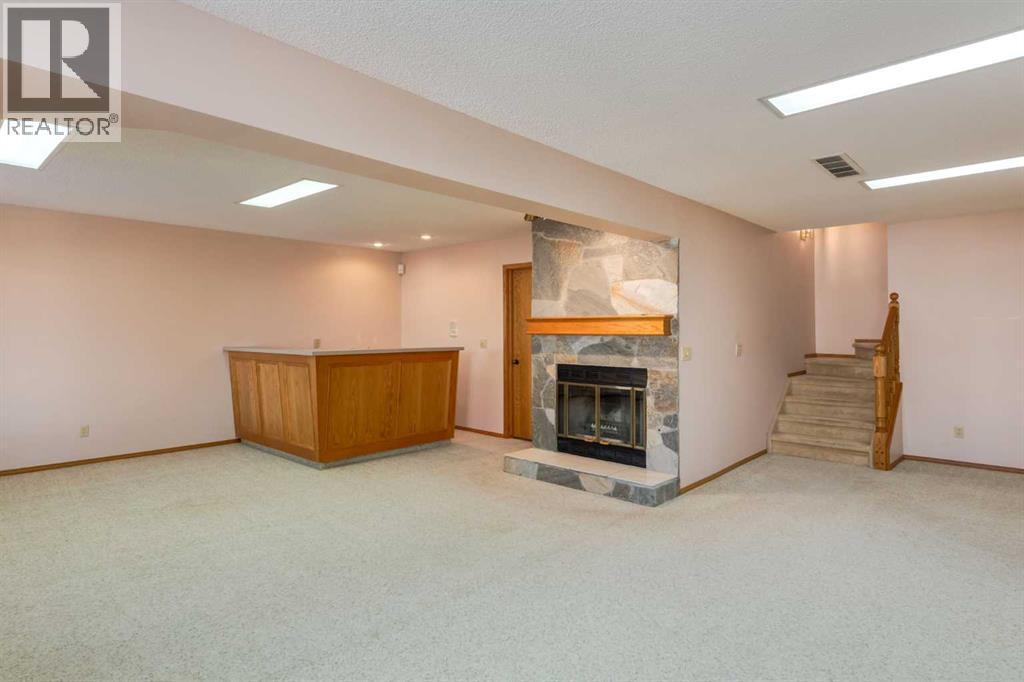 Single Family House Bungalow for Sale in  Hawkview Manor Circle NW Hawkwood Calgary 