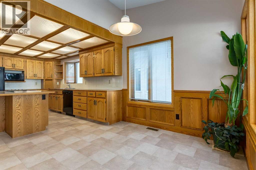 Single Family House Bungalow for Sale in  Hawkview Manor Circle NW Hawkwood Calgary 