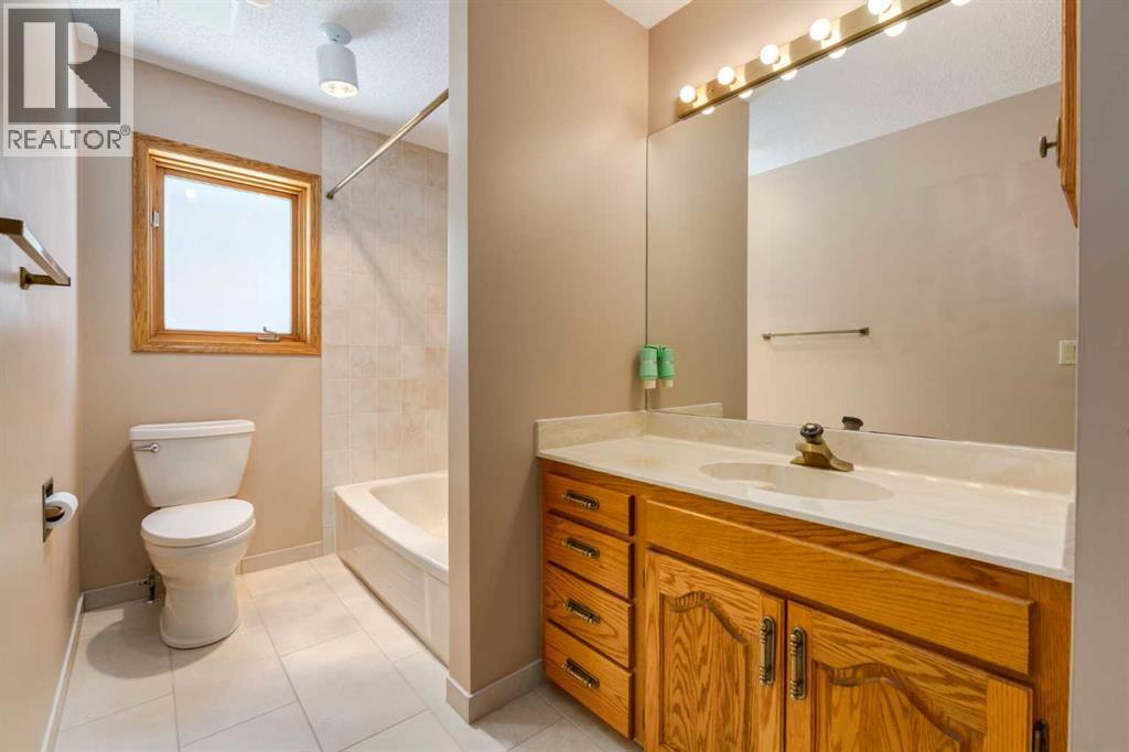 Single Family House Bungalow for Sale in  Hawkview Manor Circle NW Hawkwood Calgary 