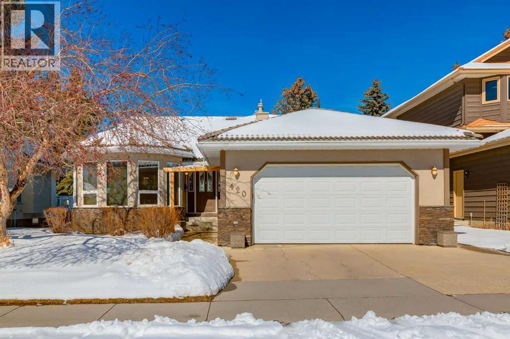 420 Hawkview Manor Circle NW, Calgary, Alberta