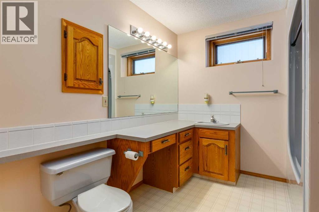 Single Family House Bungalow for Sale in  Hawkview Manor Circle NW Hawkwood Calgary 