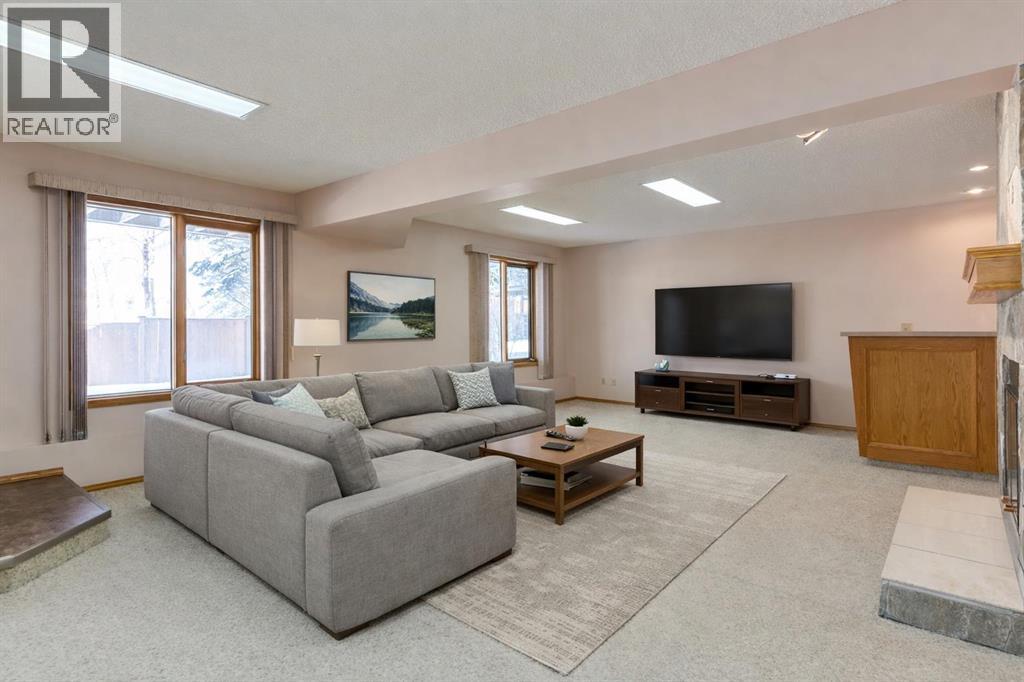 Single Family House Bungalow for Sale in  Hawkview Manor Circle NW Hawkwood Calgary 