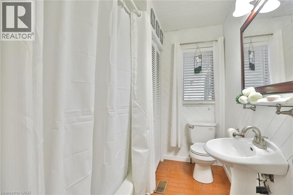 226 BEL-AIR Avenue - 18