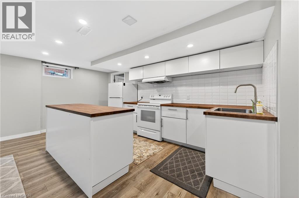 226 BEL-AIR Avenue - 24