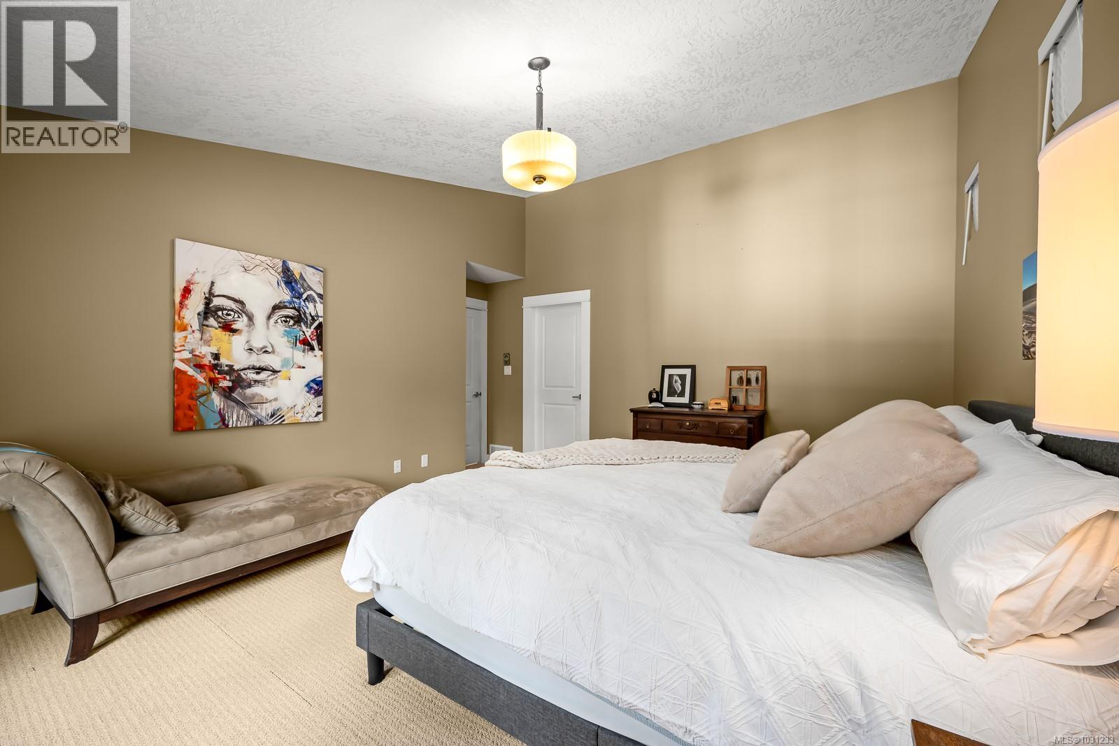 580 Brent Rd, Comox