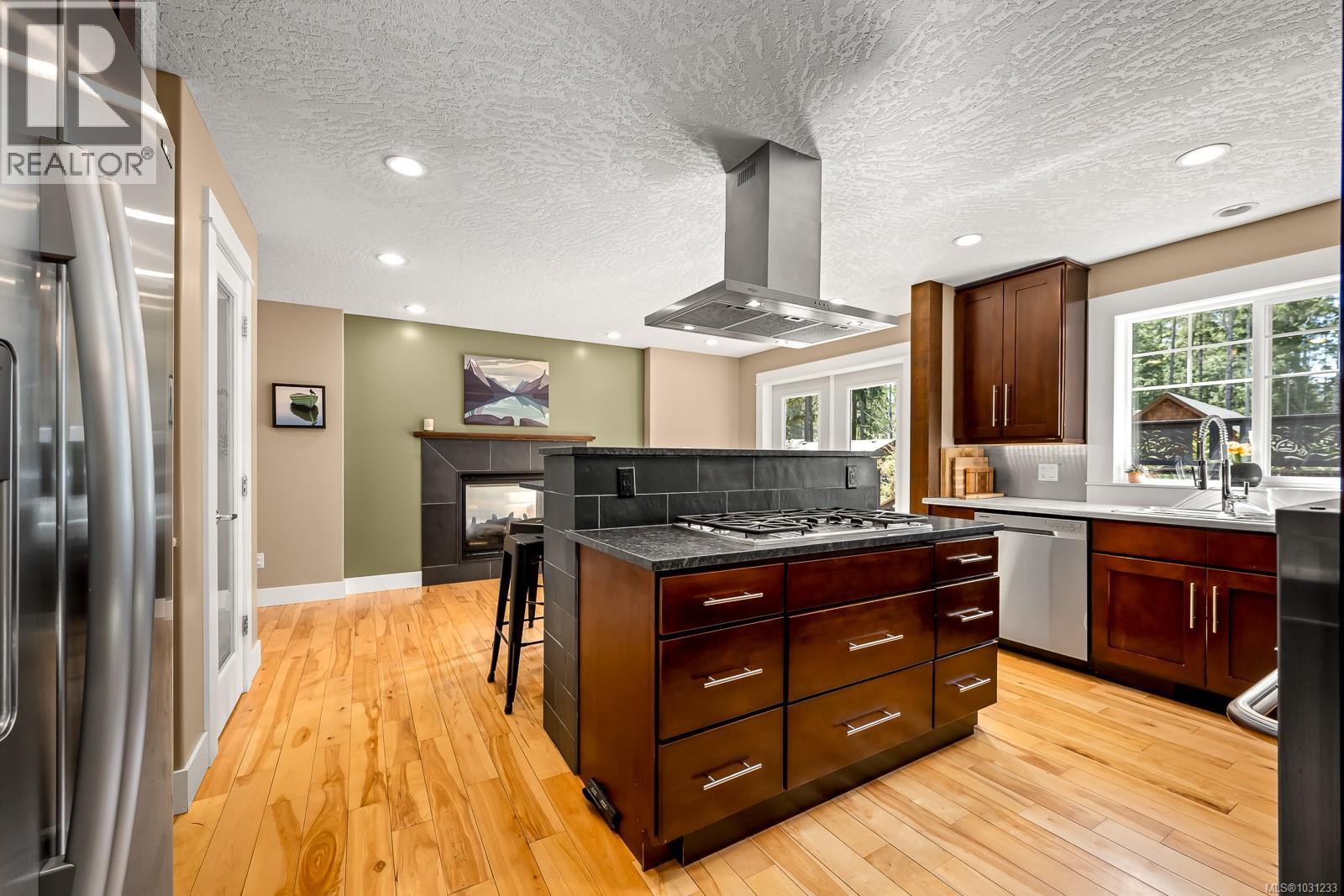 580 Brent Rd, Comox