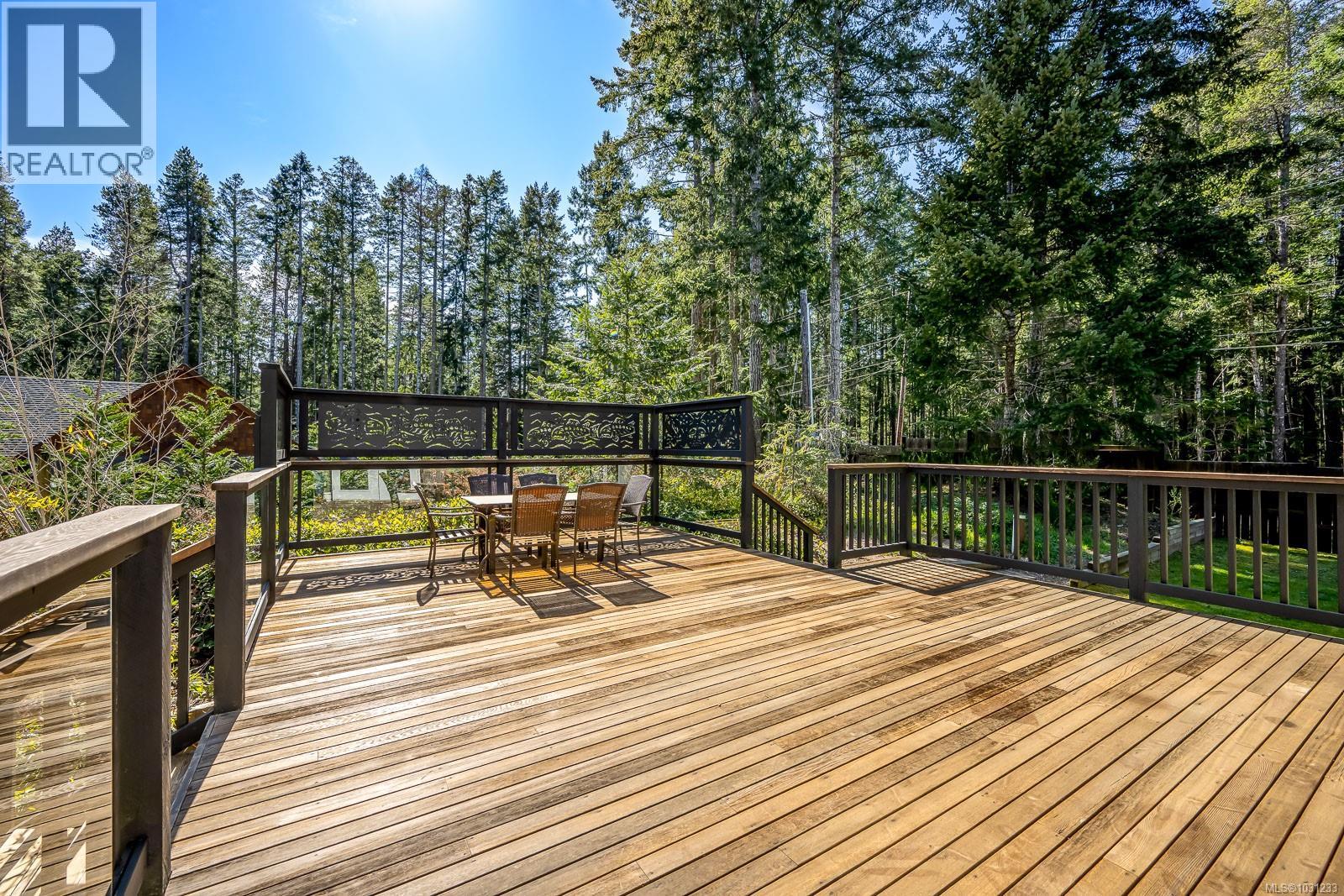 580 Brent Rd, Comox