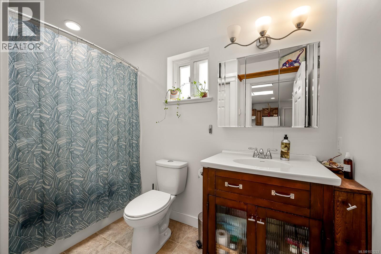 580 Brent Rd, Comox