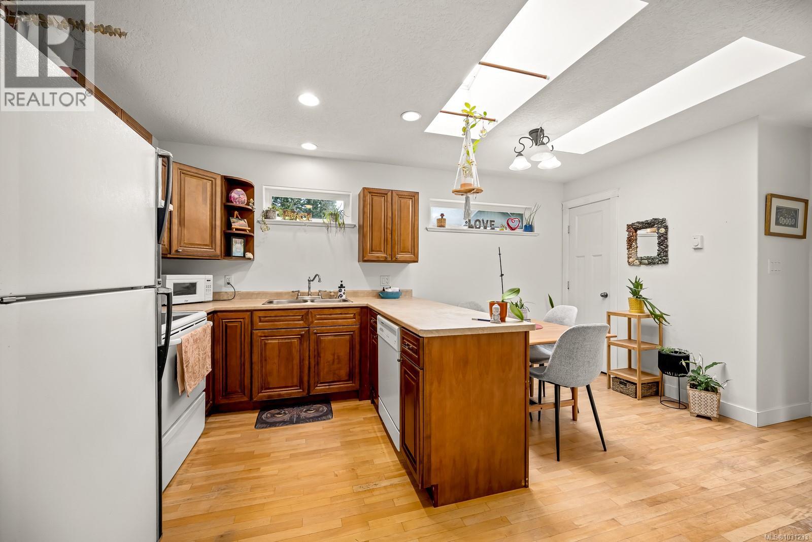 580 Brent Rd, Comox