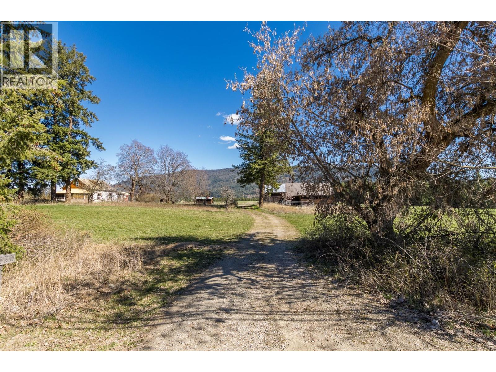 4820 30 STREET NE - 12