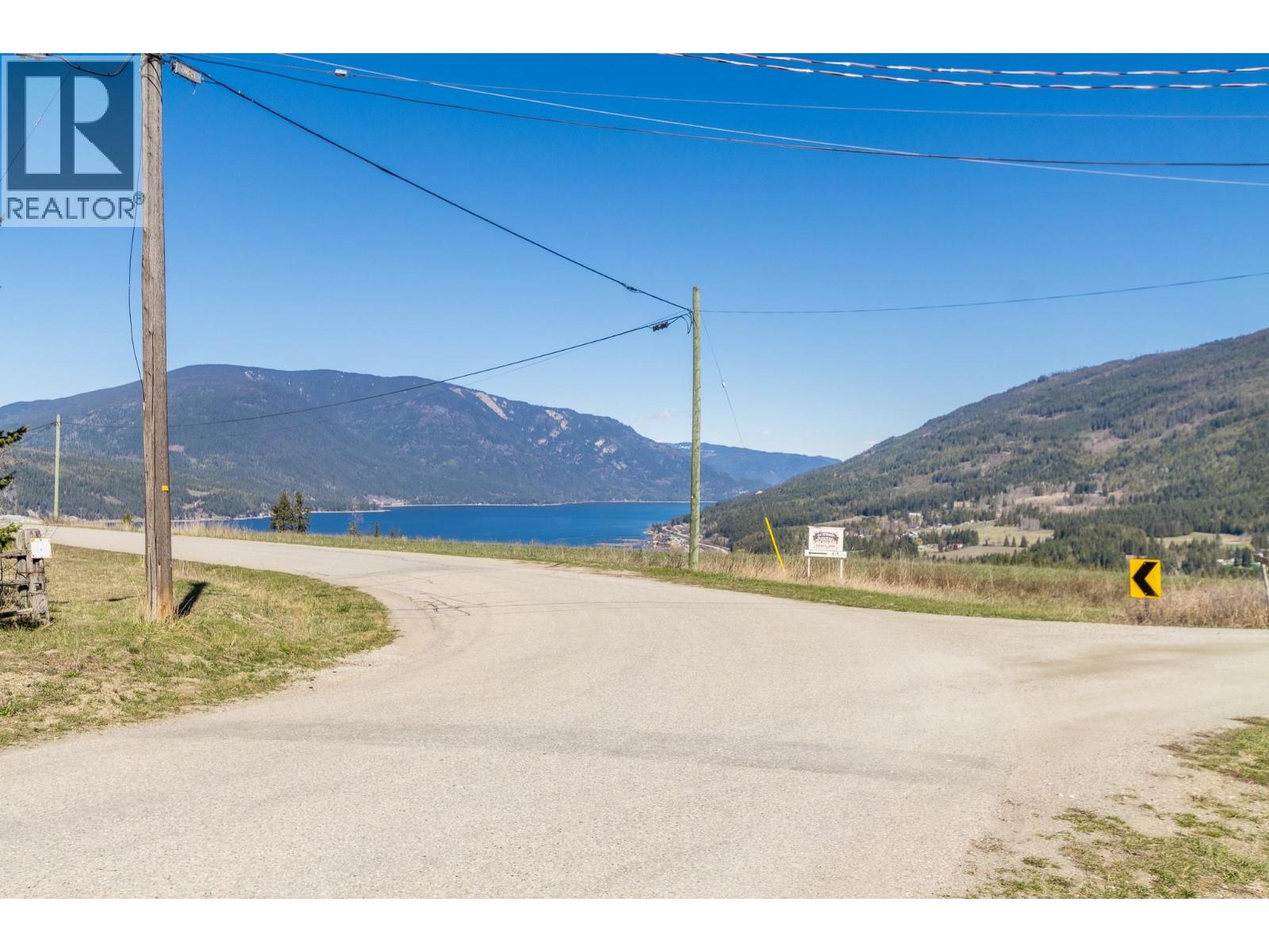 4820 30 STREET NE - 22