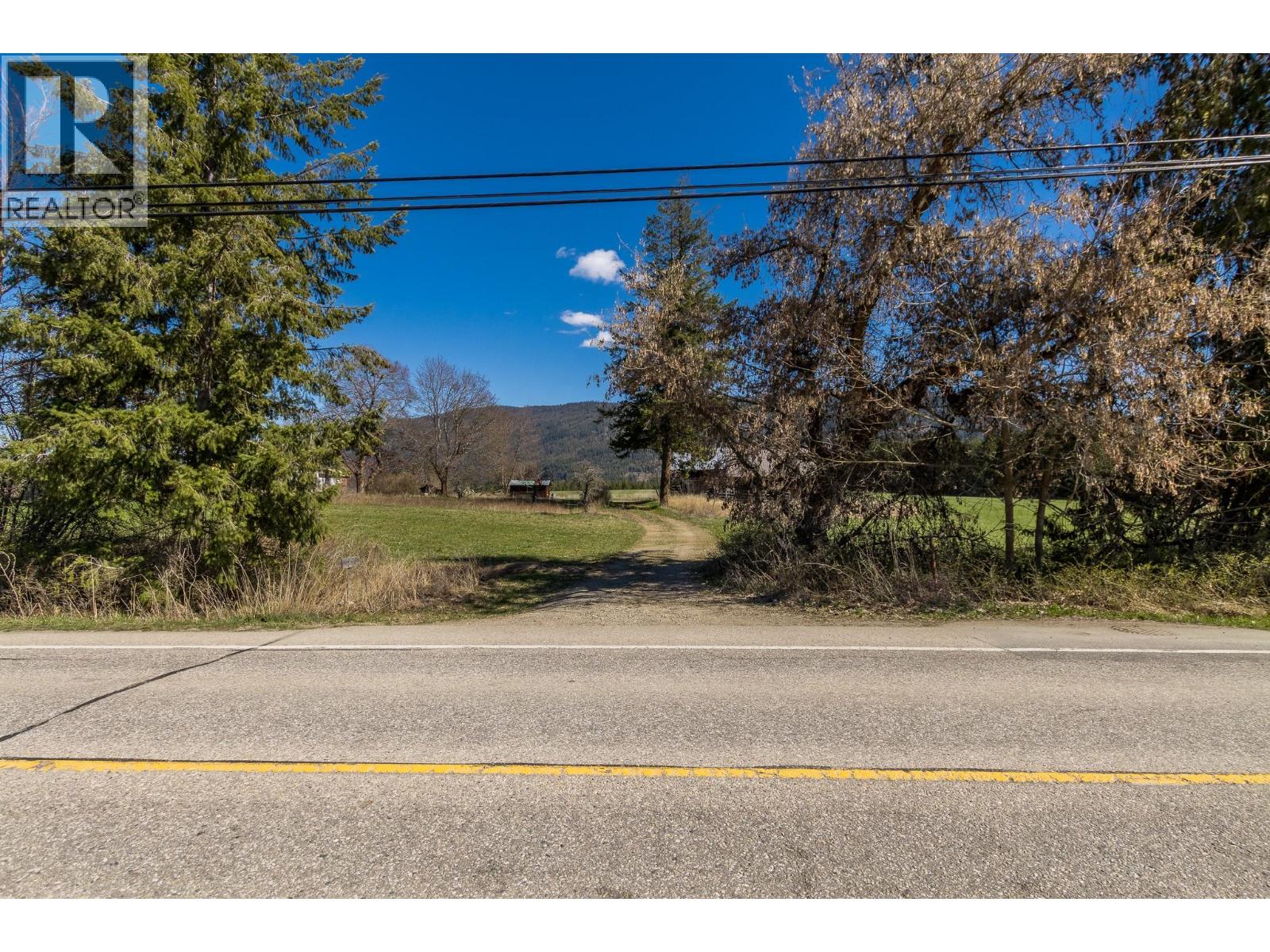 4820 30 STREET NE - 11