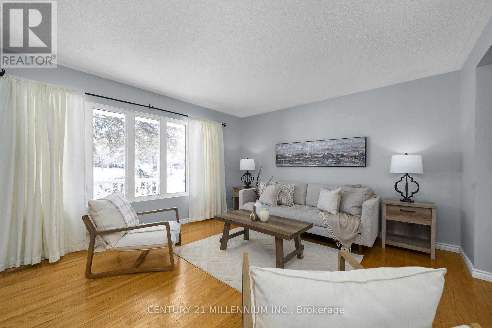 44 ERINDALE DRIVE - 11