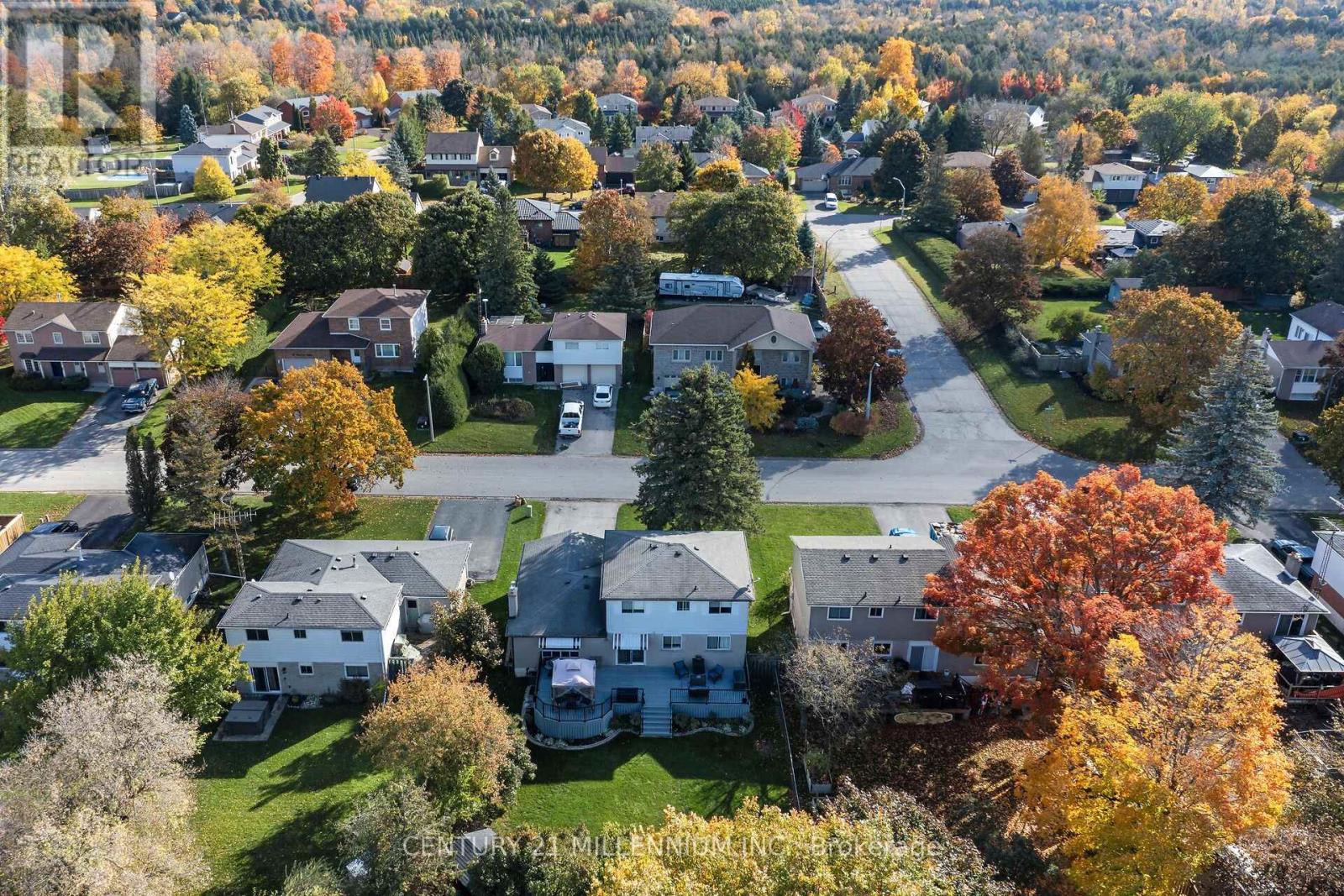 44 ERINDALE DRIVE - 42