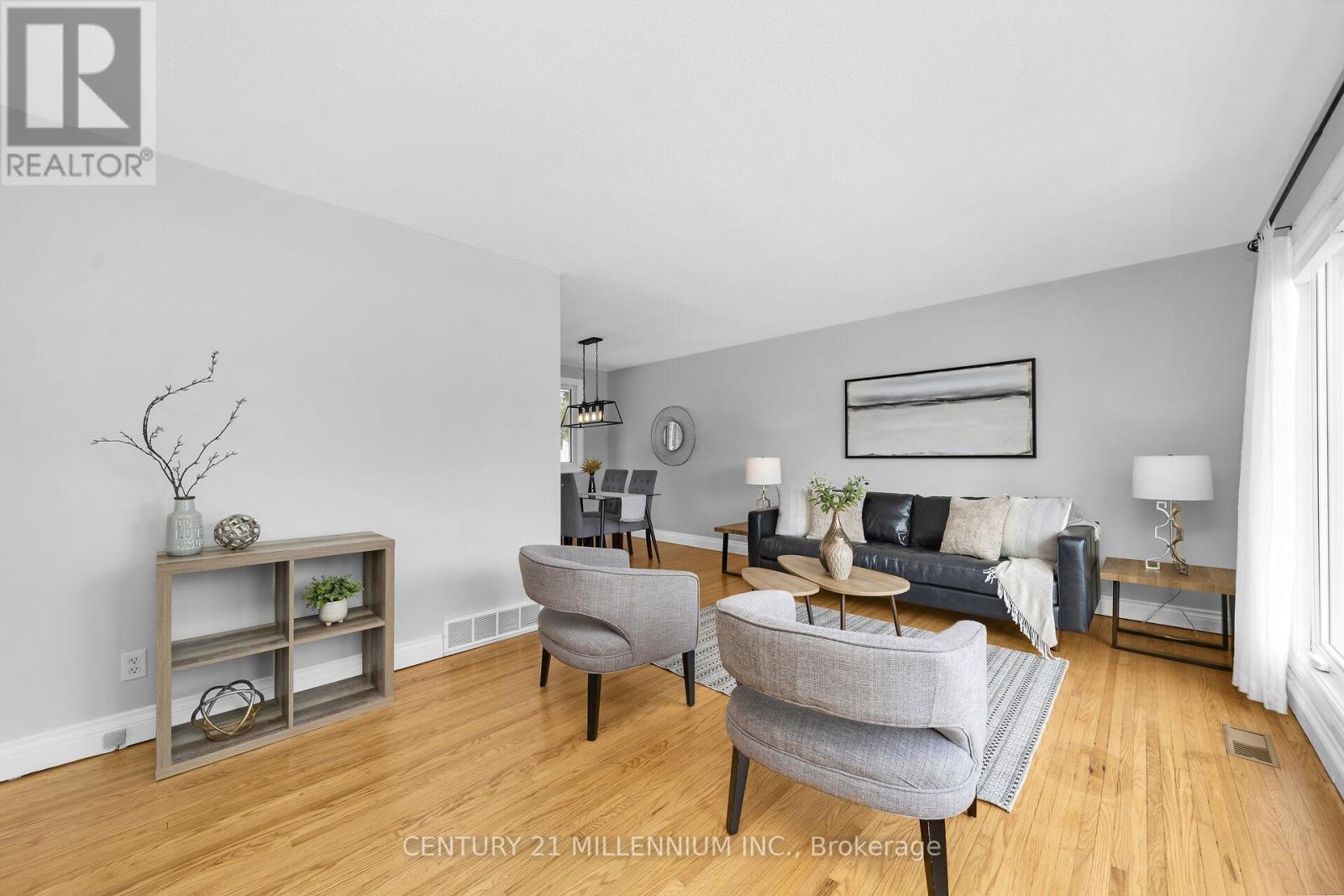 27 DUNDAS STREET W - 9