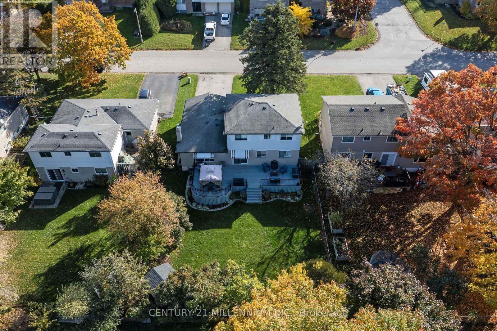 44 ERINDALE DRIVE - 38