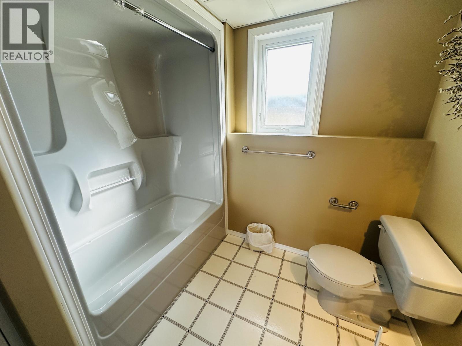 460 ASPEN STREET - 17