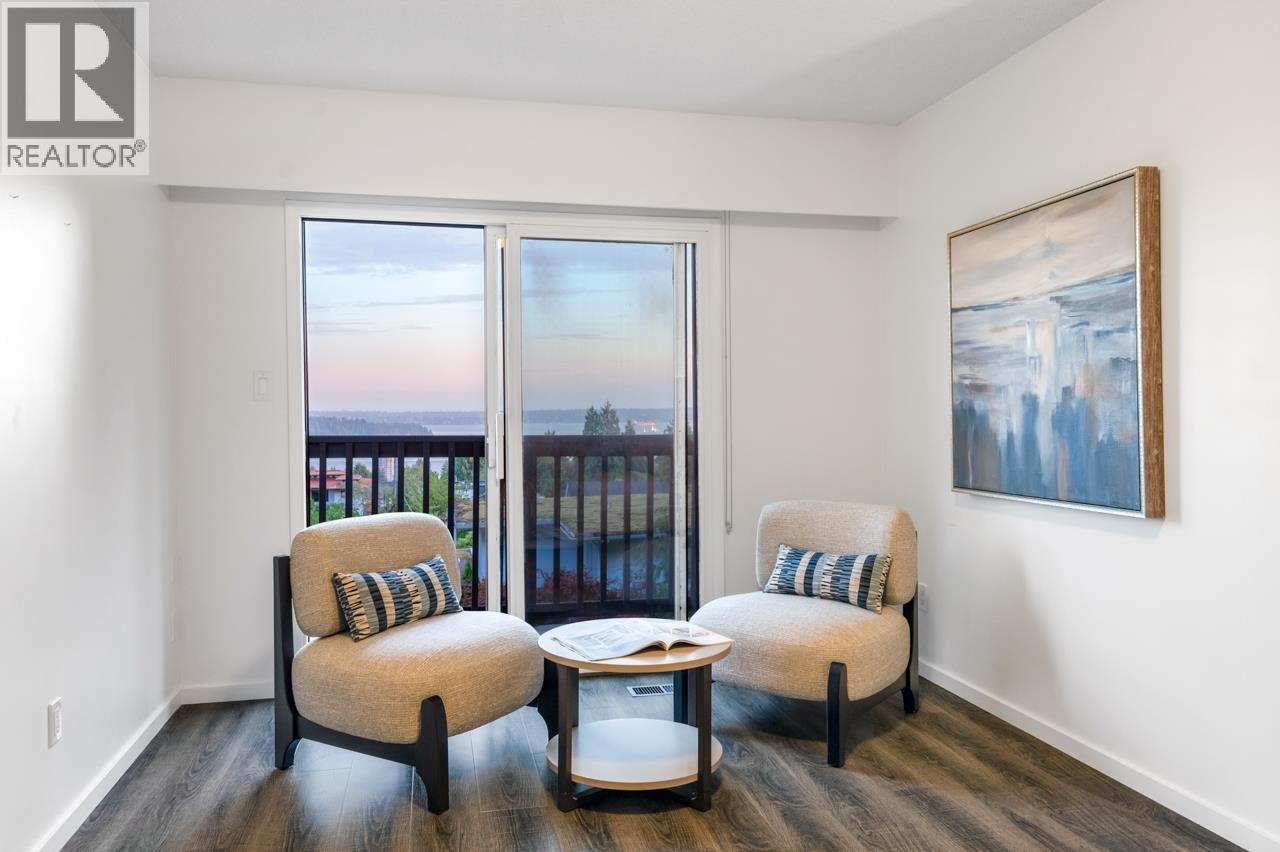 1550 PALMERSTON AVENUE, West Vancouver