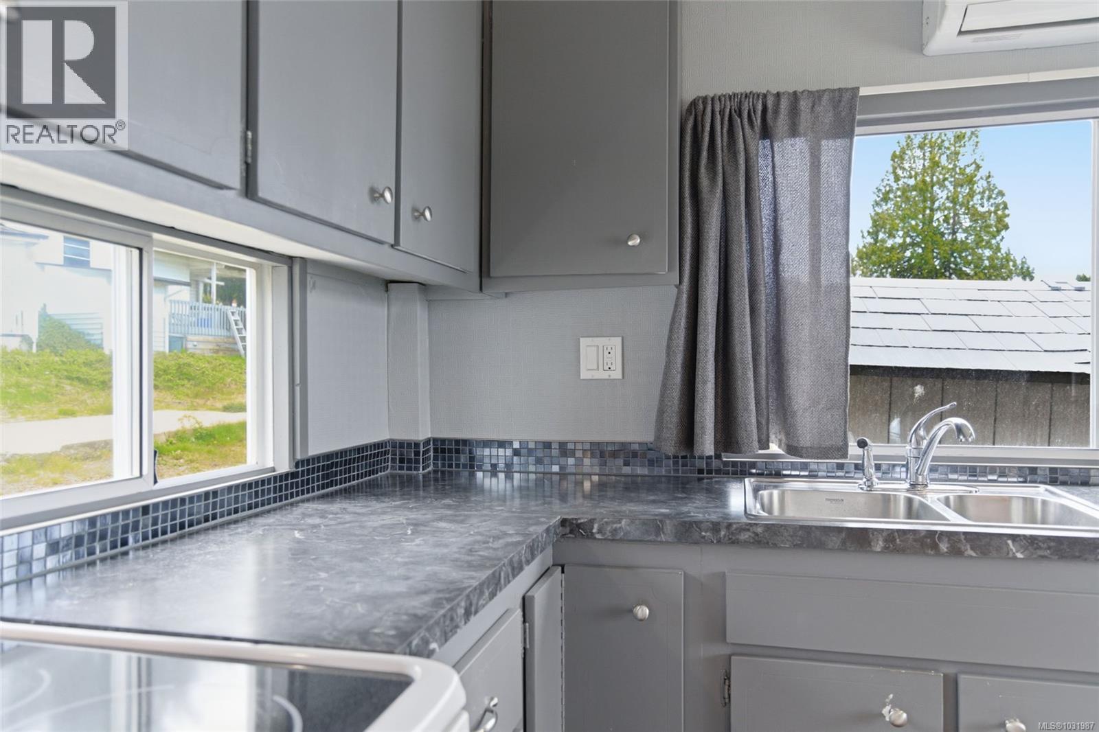 #32 1000 CHASE RIVER RD - 19