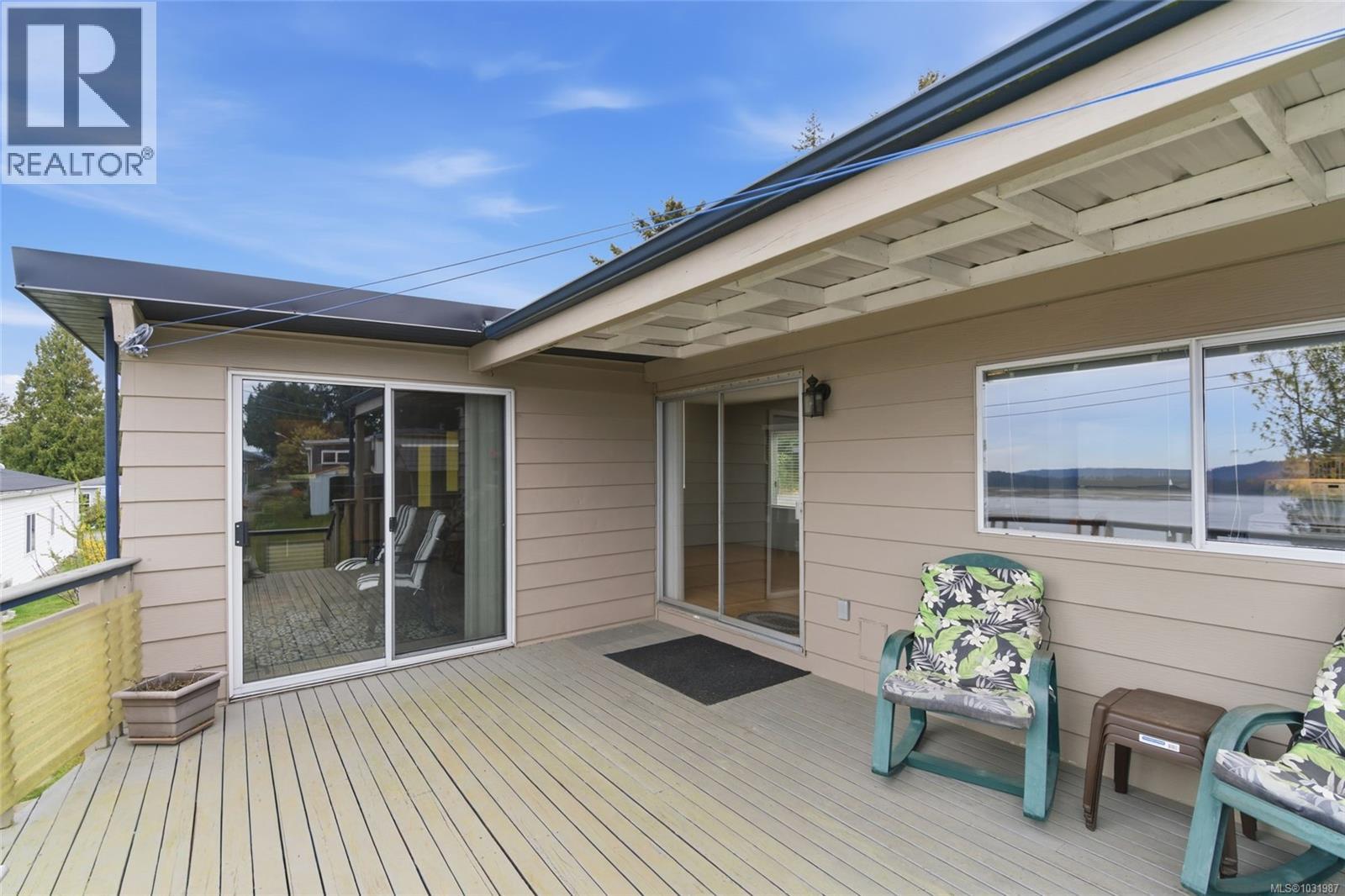 #32 1000 CHASE RIVER RD - 35