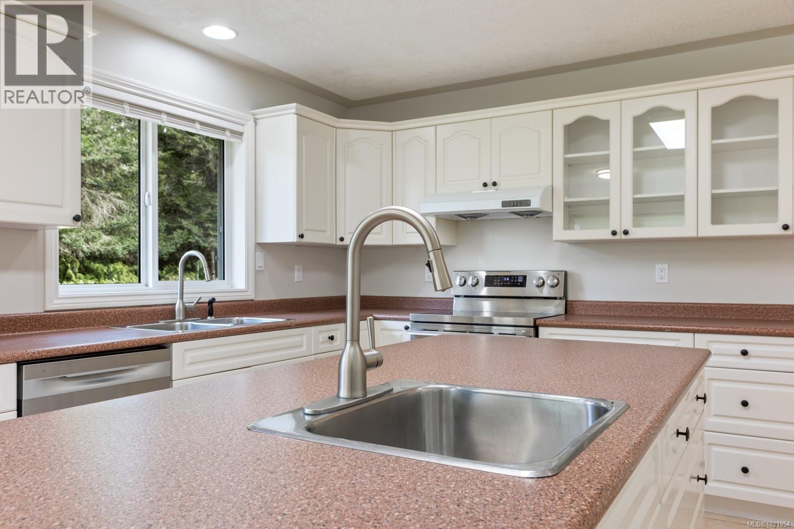 3815 ROY CREEK RD - 53