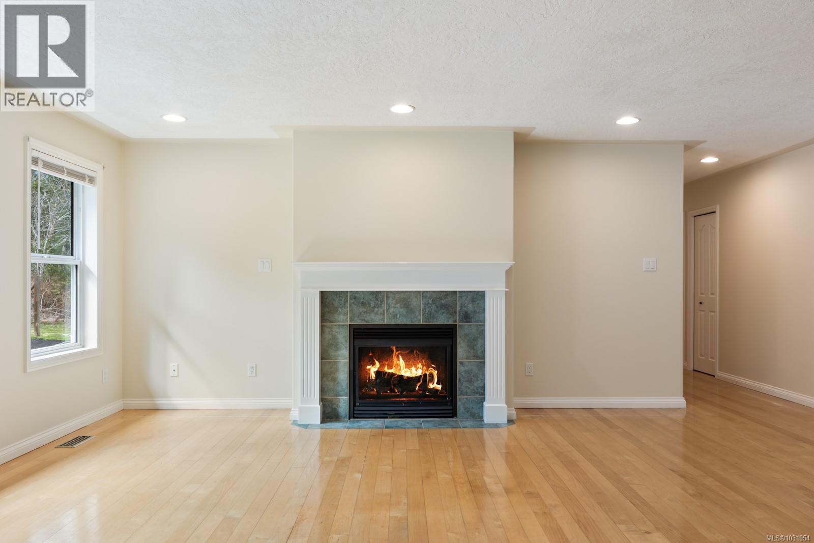 3815 ROY CREEK RD - 61