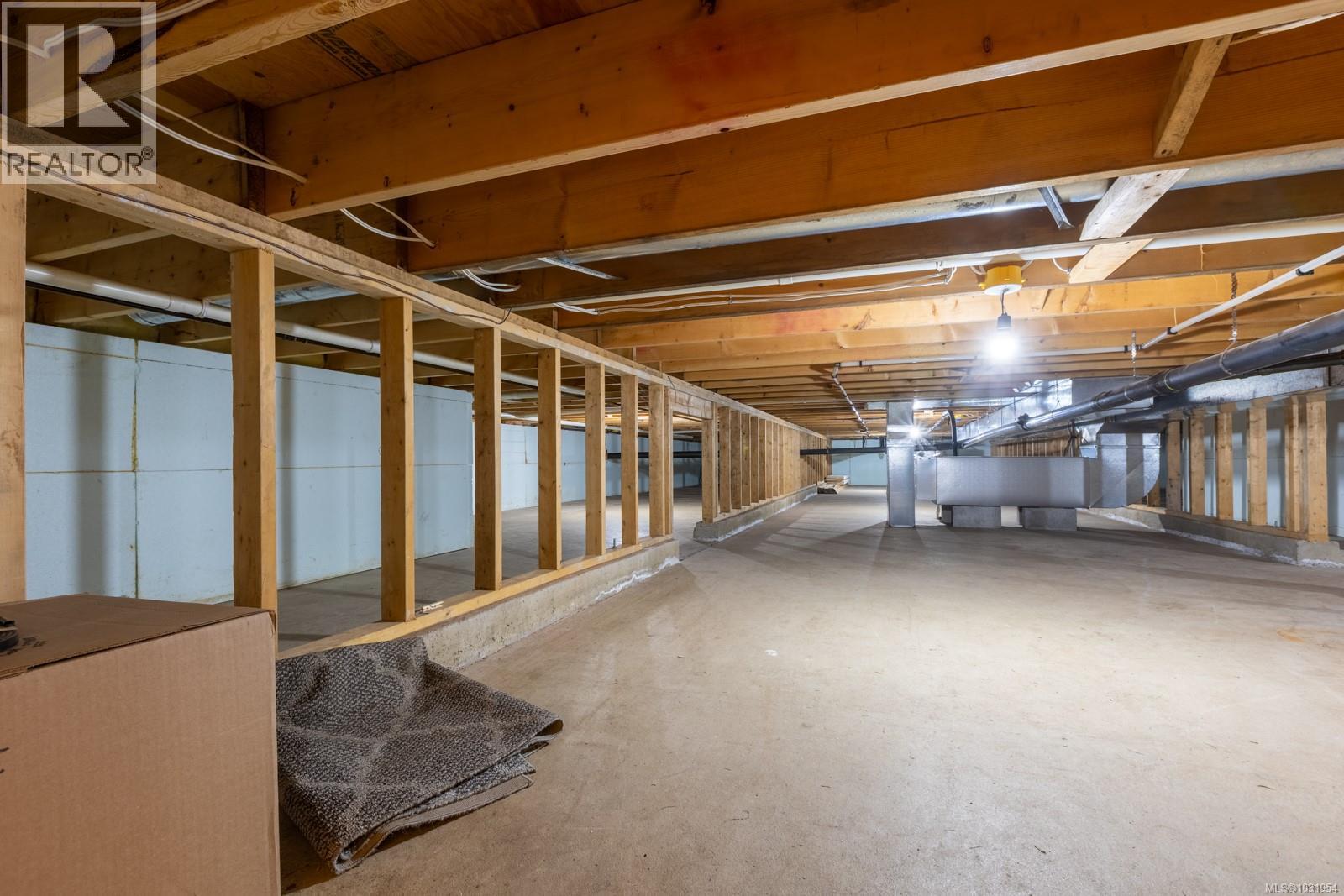 3815 ROY CREEK RD - 72